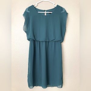 Green Sheer Cocktail Dress - Women’s size 6